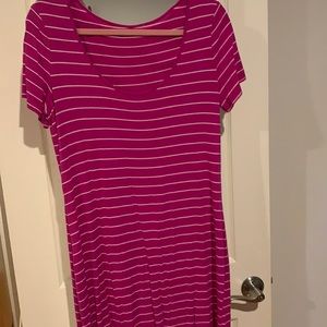 Magenta t-shirt dress